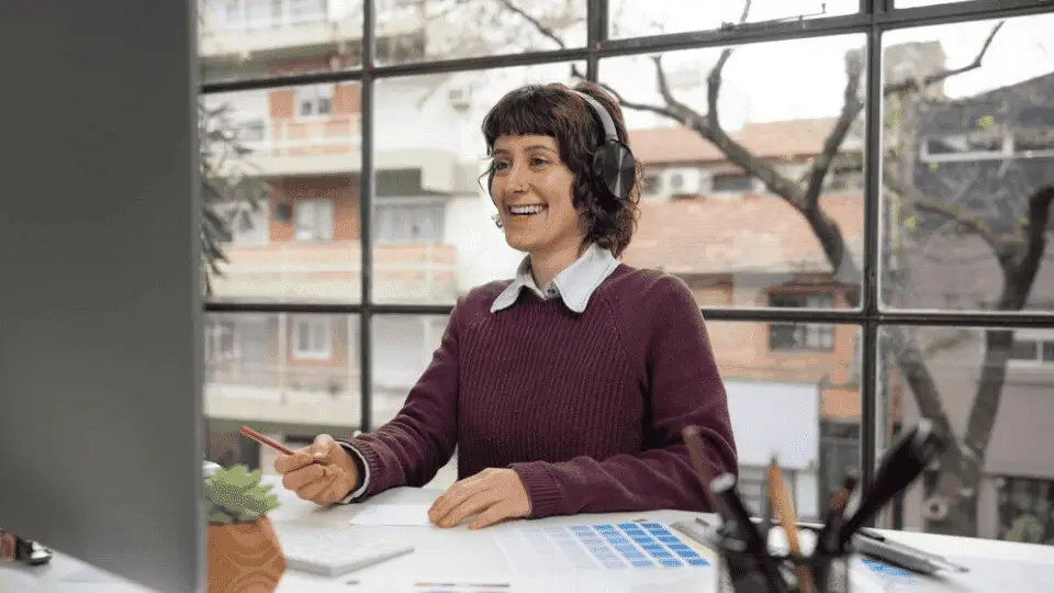 Best Company Profile Designs by QC Fixer